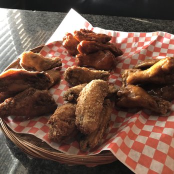Knights Corner Pub & Grill - Pubs Near Me - Pickering, Ontario