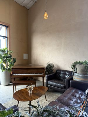 Madson Wines by null