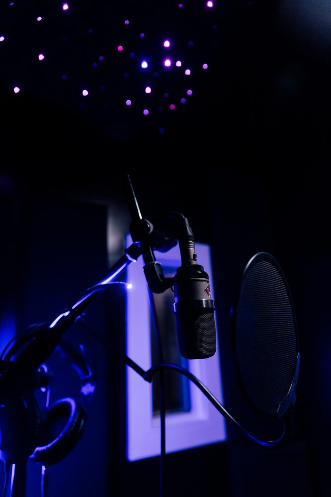 THE GRAMMY ROOM Request Information 3822 Ironwood Pl, Hyattsville