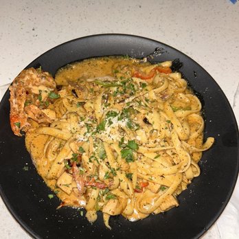 Parkerz - Parkerz Pasta with chicken - Mediterranean Near Me - Houston, Texas Parkerz - Parkerz Pasta with chicken - Mediterranean Near Me - Houston, Texas