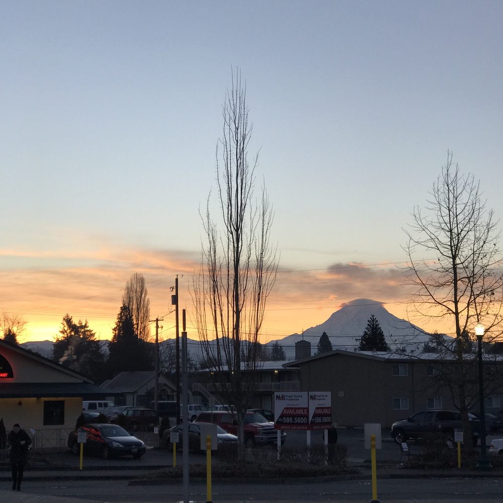 Sumner Train Station - Beautiful morning watching the sun rise over the mountains. Phenomenal view of Mt. Rainier from the station. Great way to start the day! - Train Stations Near Me - Sumner, Washington Sumner Train Station - Beautiful morning watching the sun rise over the mountains. Phenomenal view of Mt. Rainier from the station. Great way to start the day! - Train Stations Near Me - Sumner, Washington