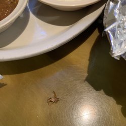 El Cabrito Mexican Restaurant - Table