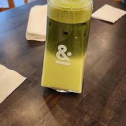 Pistachio matcha latte