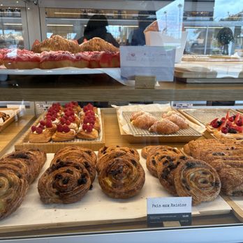 Paris Baguette - Bakeries Near Me - Temecula, California Paris Baguette - Bakeries Near Me - Temecula, California