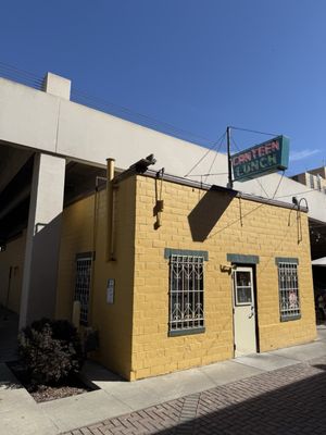 Canteen Lunch in the Alley by null