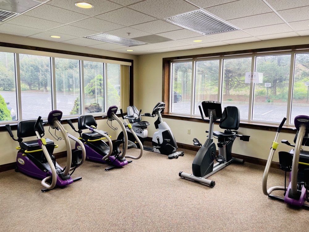 HARTZ PHYSICAL THERAPY Updated August 2024 23 Photos 90 Good Dr, Lancaster, Pennsylvania