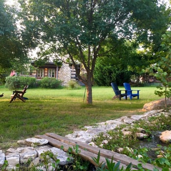 Barons CreekSide - Pure bliss - Guest Houses Near Me - Fredericksburg, Texas