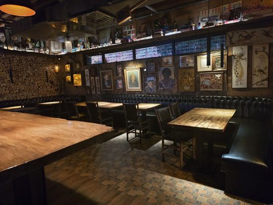 Night Owl Pizza & Drinks Scottsdale by null