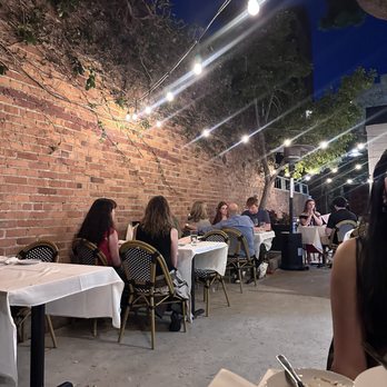 La Locanda - Outdoor seating - Italian Near Me - San Luis Obispo, California La Locanda - Outdoor seating - Italian Near Me - San Luis Obispo, California