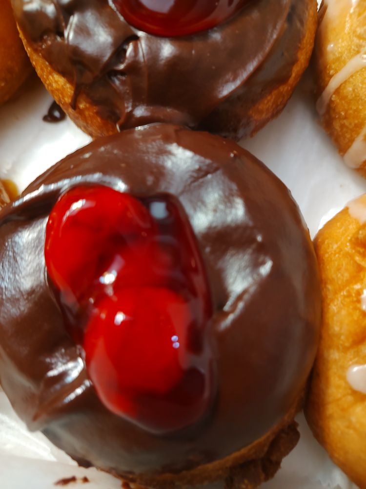 Donut Dr. Logo