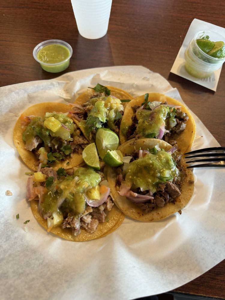 Street Tacos Don Joaquin
