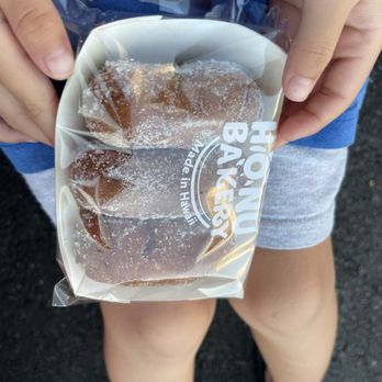 Honu Bakery - Bakeries Near Me - Honolulu, Hawaii