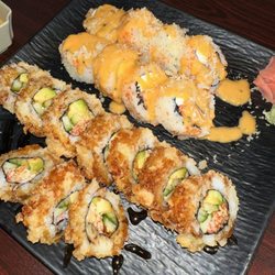 Fancy Sushi And Thai Food - Crunchy crab roll and deep fried California roll