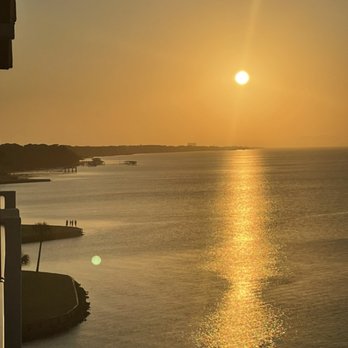Clean for queens - Sanddestin beach golf resort - Home Cleaning Near Me Clean for queens - Sanddestin beach golf resort - Home Cleaning Near Me