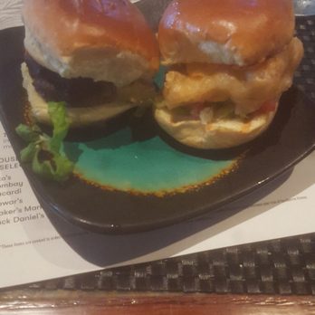 Bonefish Grill - cod fish slider and waygu beef slider - Seafood Near Me - North Charleston, South Carolina Bonefish Grill - cod fish slider and waygu beef slider - Seafood Near Me - North Charleston, South Carolina
