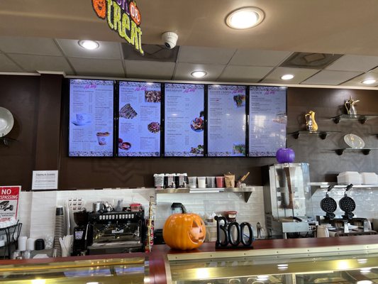 Sleek Creperie & Cafe by null