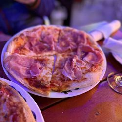 Piazza Pellegrini - Prosciutto Pizza