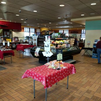 Kwik Trip - the inside of a grocery store - Gas Stations Near Me - Lake Elmo, Minnesota Kwik Trip - the inside of a grocery store - Gas Stations Near Me - Lake Elmo, Minnesota