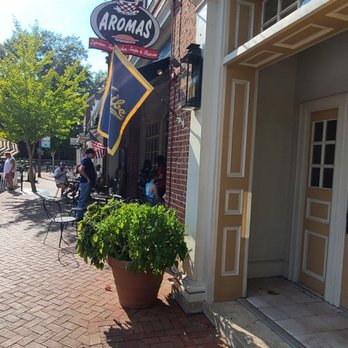 Aromas Coffeehouse & Cafe - Coffee & Tea Near Me - Williamsburg, Virginia Aromas Coffeehouse & Cafe - Coffee & Tea Near Me - Williamsburg, Virginia
