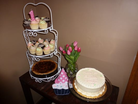 Cheesy Eddie's by null