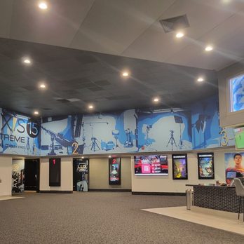 Paragon Theaters Deerfield Beach - Cinema Near Me - Deerfield Beach, Florida