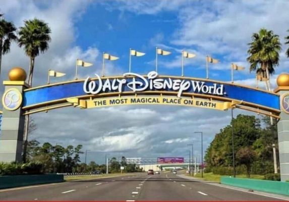 Airport to Resort - From anywhere in Orlando, we'll get you to your destination Airport to Resort - From anywhere in Orlando, we'll get you to your destination
