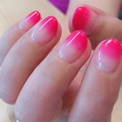 Bedazzle Nail Spa - Ombre design on the real nail!