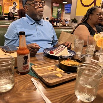 Fixins - Soul Food Near Me - Detroit, Michigan