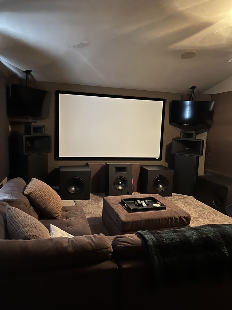 DIOSA PRO CLEANERS Daytona Beach, Florida Home Cleaning Phone