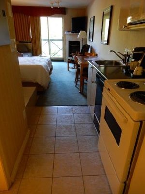 Pinnacle Hotel Whistler by null