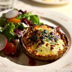 La Sirene - Baked goat cheese tart