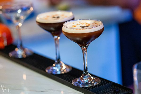 Vye Cocktail Lounge by null