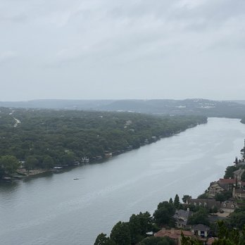 Mount Bonnell - Hiking Near Me - Austin, Texas Mount Bonnell - Hiking Near Me - Austin, Texas