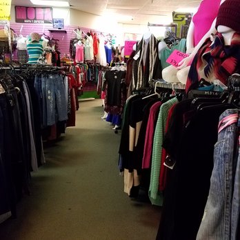 Emporium 40 - stuffed with clothes - Flea Markets Near Me - Indianapolis, Indiana Emporium 40 - stuffed with clothes - Flea Markets Near Me - Indianapolis, Indiana