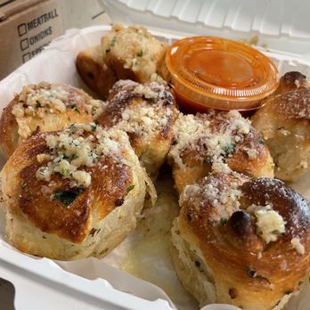 Tony's Pizza & Restaurant - Garlic knots - Pizza Near Me - Keyport, New Jersey