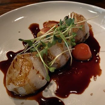Lucky Belly - Oxtail dumplings $18 - Bars Near Me - Honolulu, Hawaii Lucky Belly - Oxtail dumplings $18 - Bars Near Me - Honolulu, Hawaii