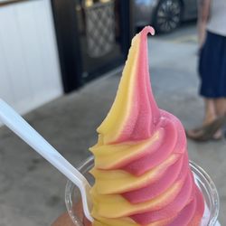 Silver Scoops Cafe & Creamery - Dole Whip swirl (pineapple x strawberry) from Silver Scoops!
