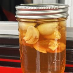Smokin Joe's BBQ - Honey Garlic Jar. $15