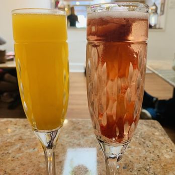 Curryosity - Mango and strawberry mimosas - Indian Near Me - San Diego, California Curryosity - Mango and strawberry mimosas - Indian Near Me - San Diego, California