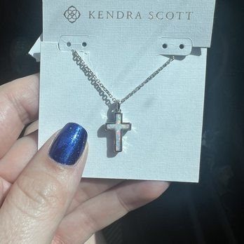 Kendra Scott - Jewelry Near Me - Plano, Texas Kendra Scott - Jewelry Near Me - Plano, Texas