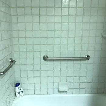 Handi- Bars - Guest bathroom - General Contractors Near Me Handi- Bars - Guest bathroom - General Contractors Near Me