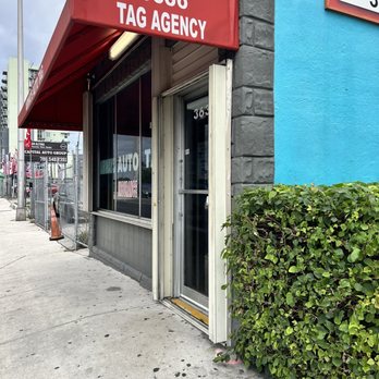 Airways Auto Tag Agency - The entrance size of lobby would be 7 by 10 feet rough estimate - Departments of Motor Vehicles Near Me - Doral, Florida Airways Auto Tag Agency - The entrance size of lobby would be 7 by 10 feet rough estimate - Departments of Motor Vehicles Near Me - Doral, Florida