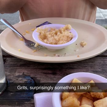 Bobs Downtown Restaurant - Country potatoes and grits - New American Near Me - Mobile, Alabama