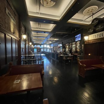 Five Points - Inside. - Cocktail Bars Near Me - San Jose, California