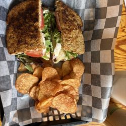 Sawtooth Lodge - Turkey sandwich with avocado had a nice little kick to it!