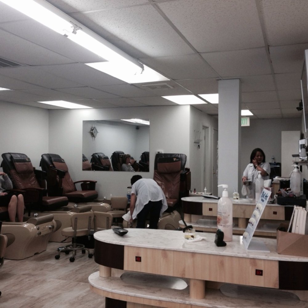 Contempo Nails - Pedicure chairs - Nail Salons Near Me - Boulder, Colorado Contempo Nails - Pedicure chairs - Nail Salons Near Me - Boulder, Colorado