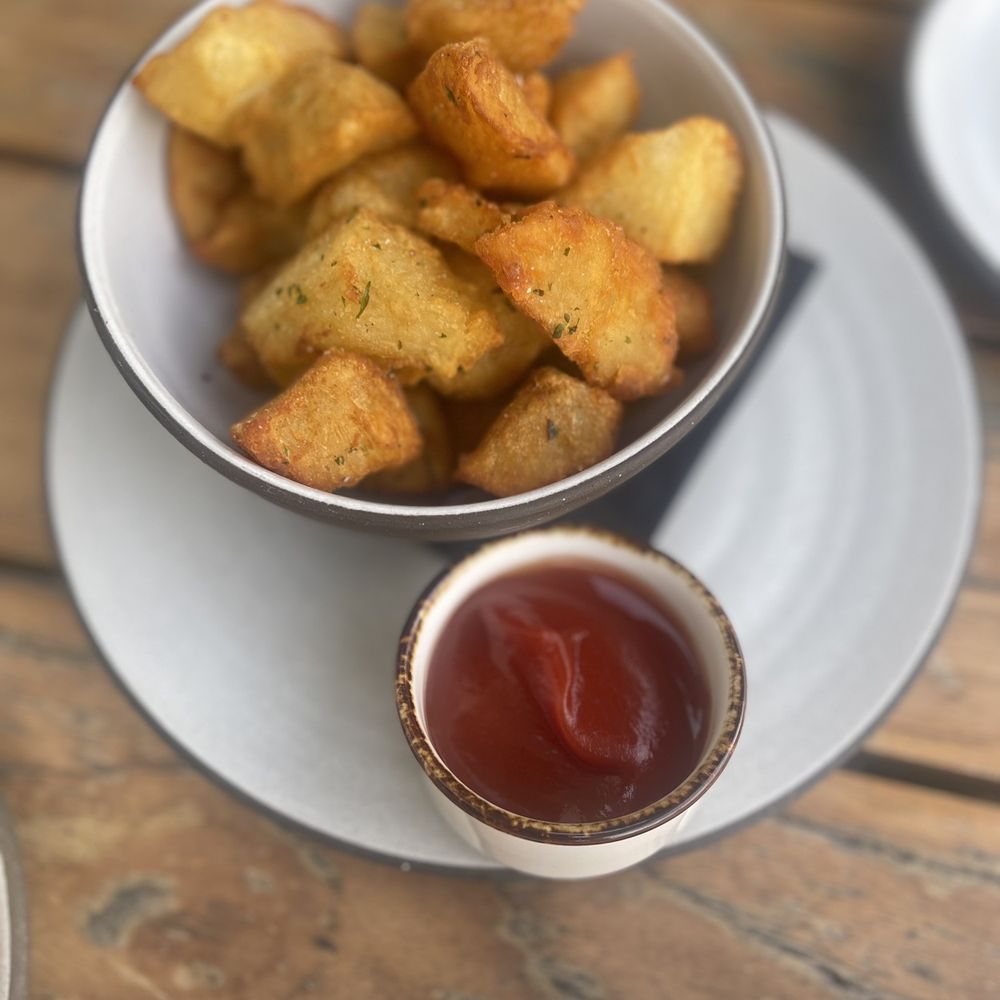Market at EDITION - Breakfast potatoes - Coffee & Tea Near Me - Miami Beach, Florida Market at EDITION - Breakfast potatoes - Coffee & Tea Near Me - Miami Beach, Florida