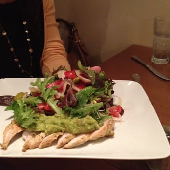 Strangelove's - Spring Lettuces with chicken, guacamole and fennel - Bars Near Me - Philadelphia, Pennsylvania Strangelove's - Spring Lettuces with chicken, guacamole and fennel - Bars Near Me - Philadelphia, Pennsylvania