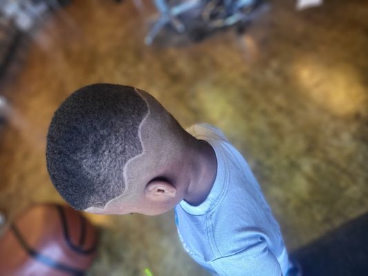 Precision Pro Style Barber Beauty Salon