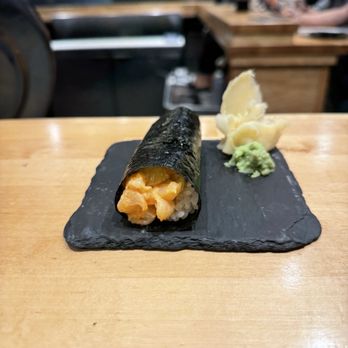 Sugo Hand Roll Bar - Spicy Classic Spicy Bay Scallop Temaki - Sushi Bars Near Me - Seattle, Washington Sugo Hand Roll Bar - Spicy Classic Spicy Bay Scallop Temaki - Sushi Bars Near Me - Seattle, Washington